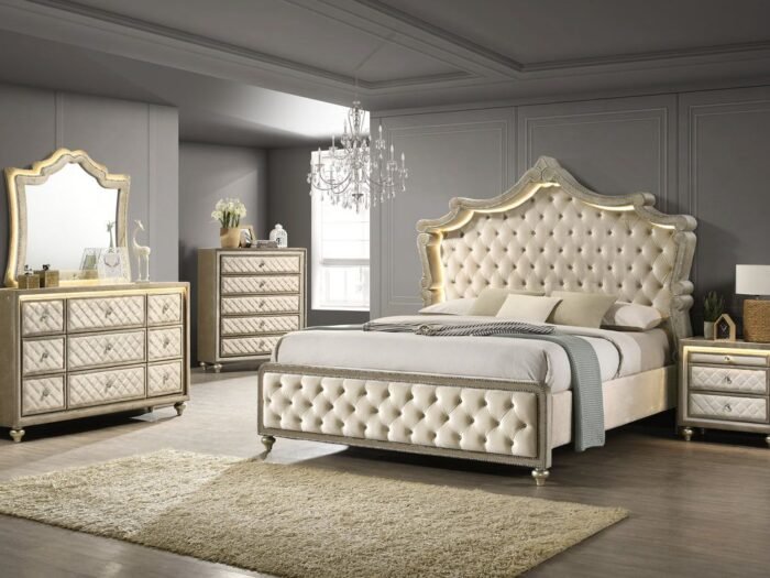 Kingdom Bedroom Queen 4 PCs
