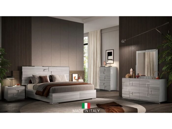 Infinity Collection Grey Queen 4 PCs